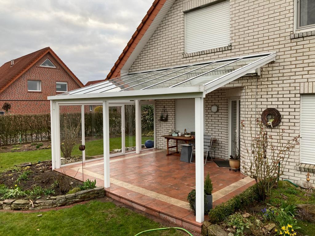 Sauberes Terrassendach